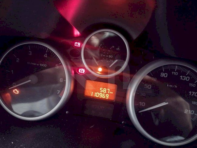 0400118769_21