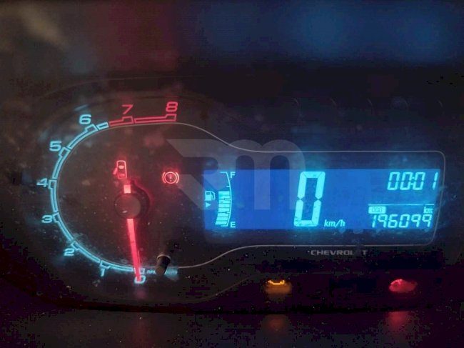 0500118253_32