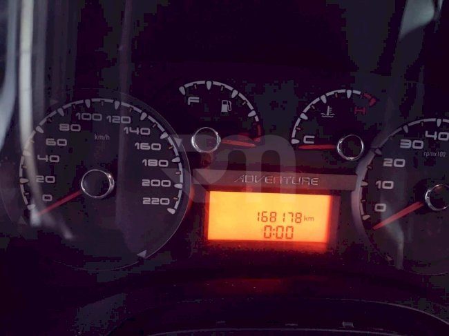0500118133_20
