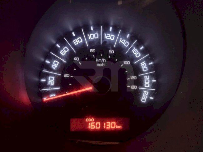 0500118325_22