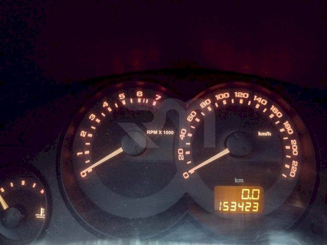 0100210928_23