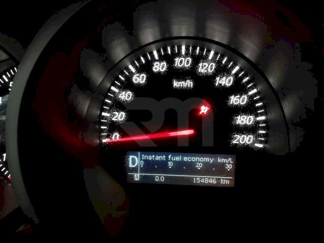 0400119596_06