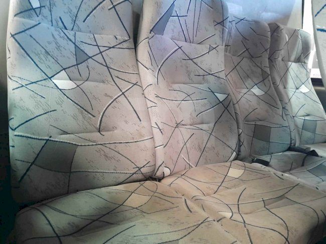 2201000012_08