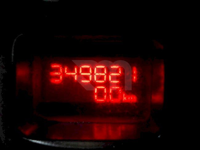 0100207654_37