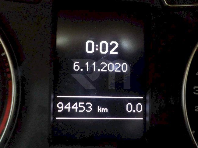 1000105779_40