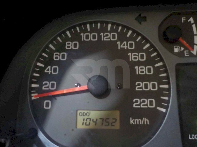0100207696_30