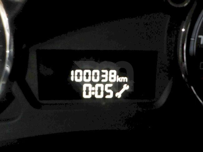 0100207786_19