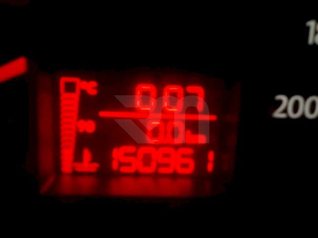 0100207973_21