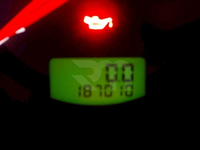 0400114853_22
