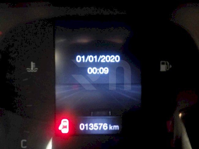 0400114884_19
