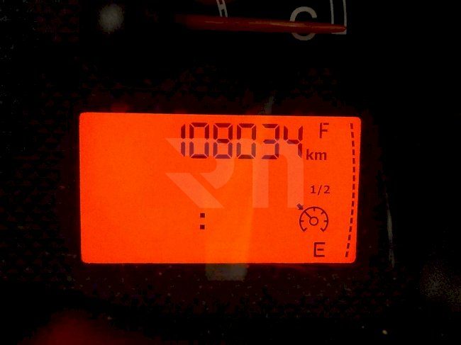 0400114874_21