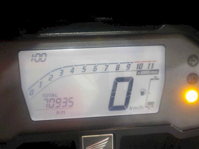 0500111094_28