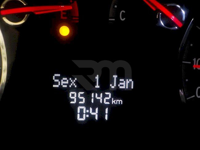 0100208097_19