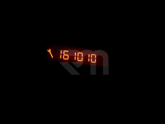 0100208204_22