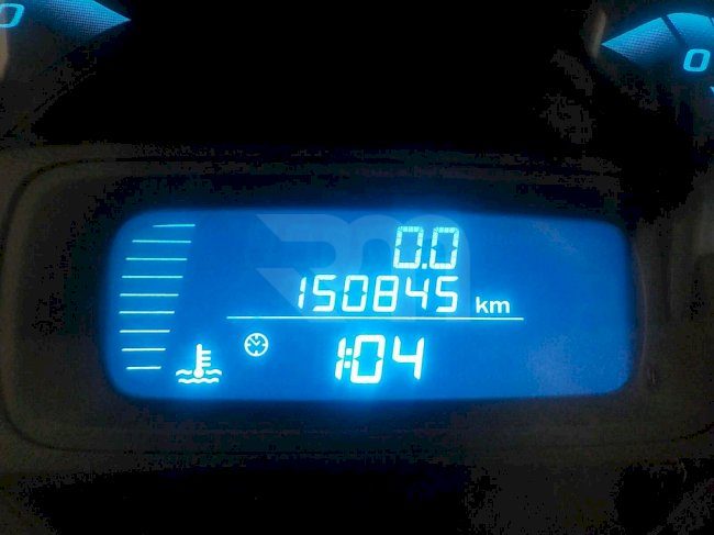 2400100279_23
