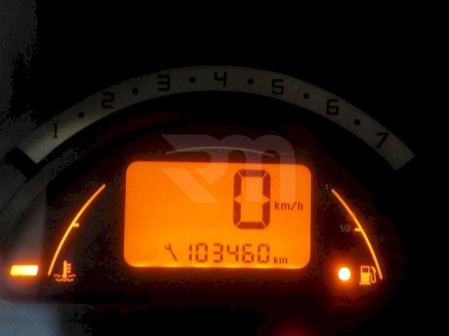 0100208292_17