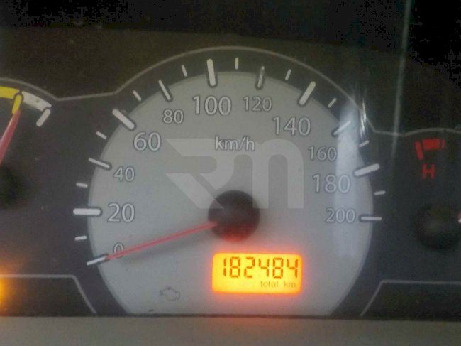 0100208295_17