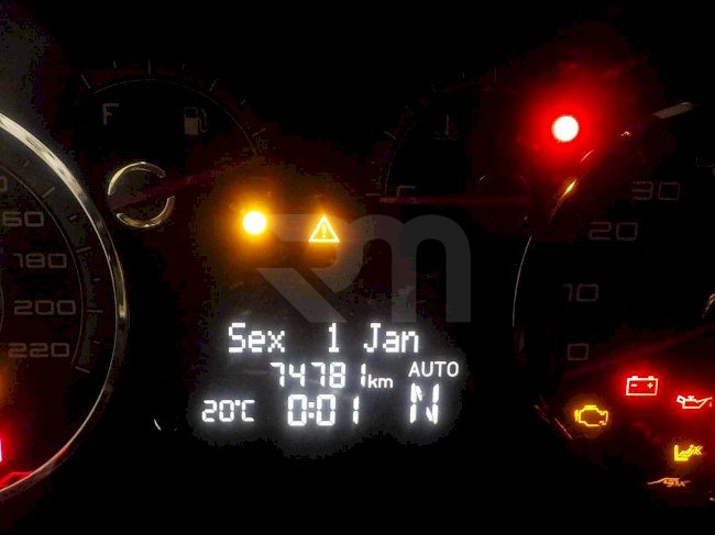 0500114596_27