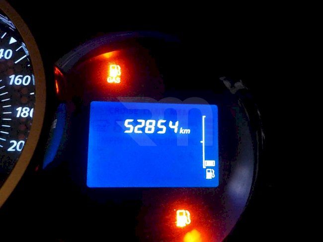 0100208424_32