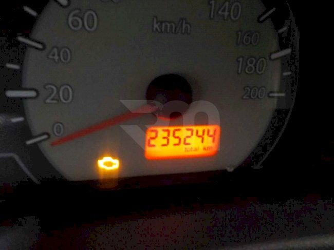 0400115383_36