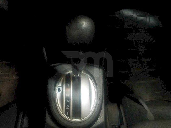 0500114777_21