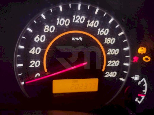 0500114977_21