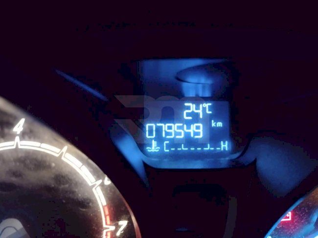 0400115993_06