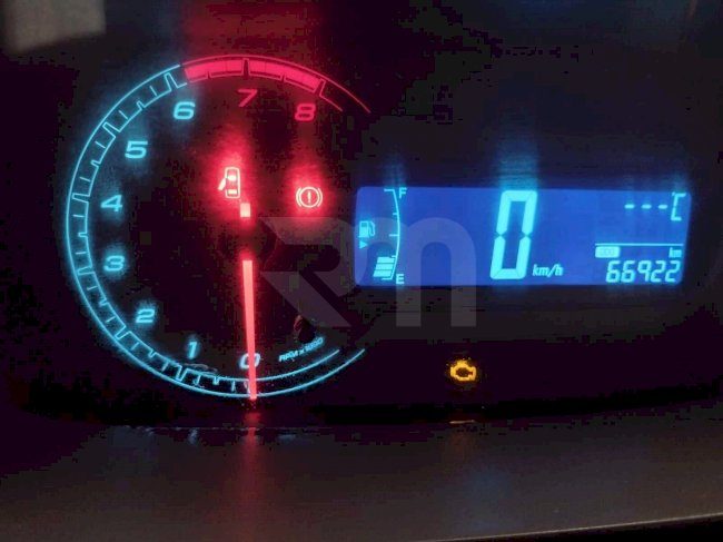 0500115241_18