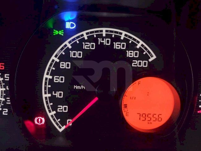 0100208755_06