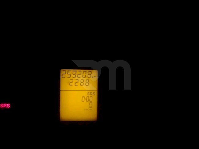 0100208837_31