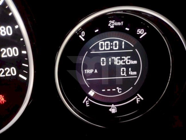 0500115496_21
