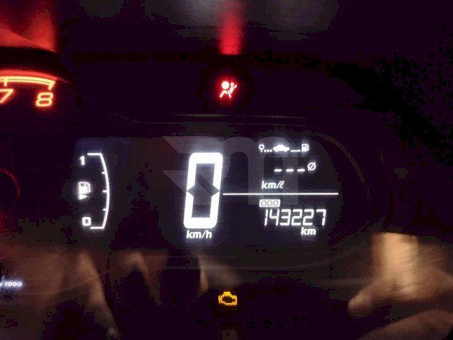 0400116068_28