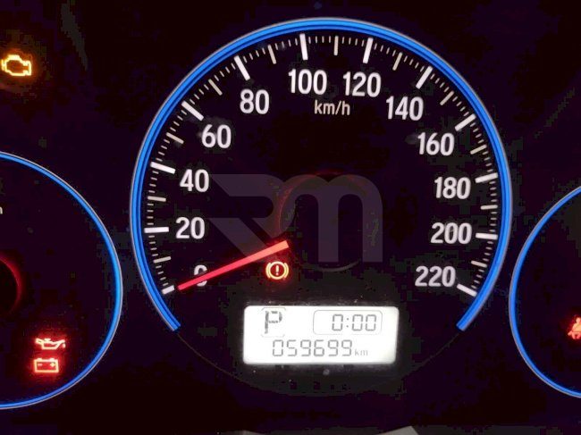 0400115984_38