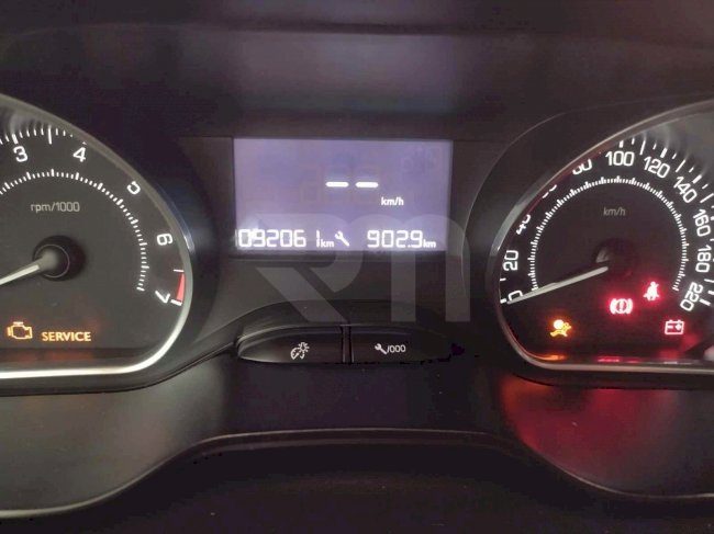 0500115647_21