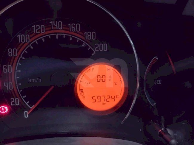0500115845_17