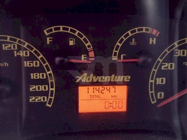 0100300500_19