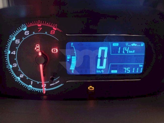 0400115951_22