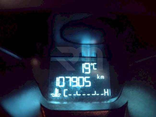 0500116521_18