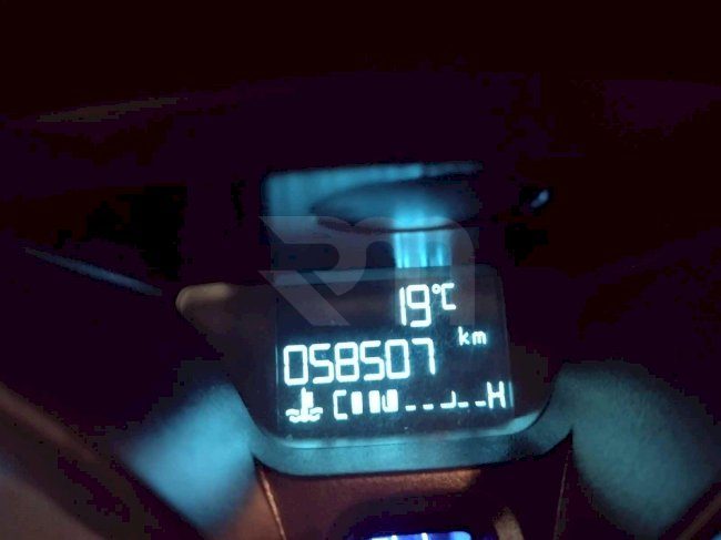 1000109005_06