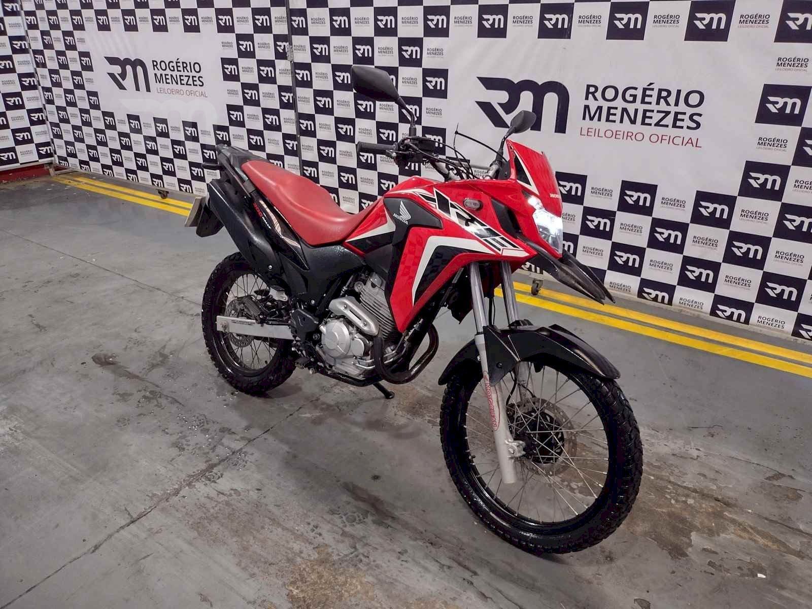 赤ヘル2021 MOTO HONDA XRE 300 2021/2022 GASOLINA | Rogério Menezes