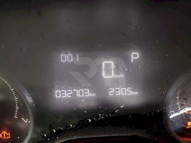 0500111776_49