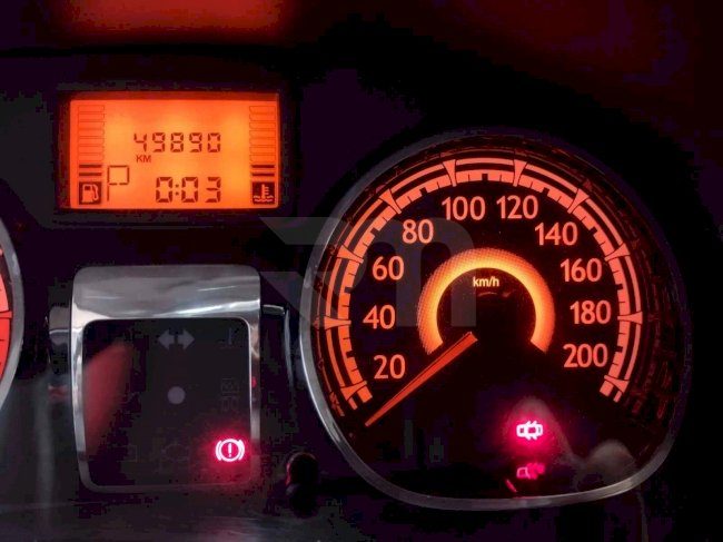 0100209590_16