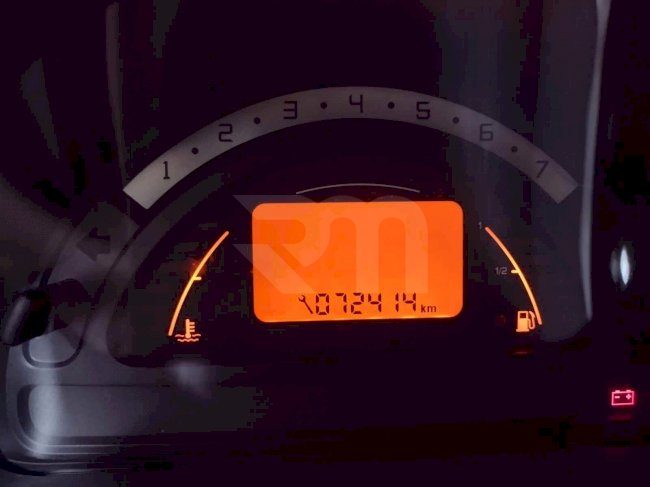 0400117552_21