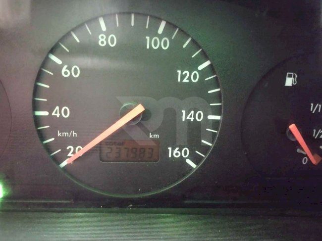 1000108985_25