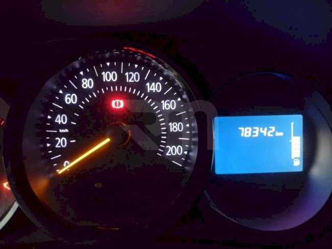 0400117492_19