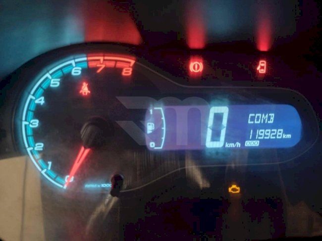 2400100739_19