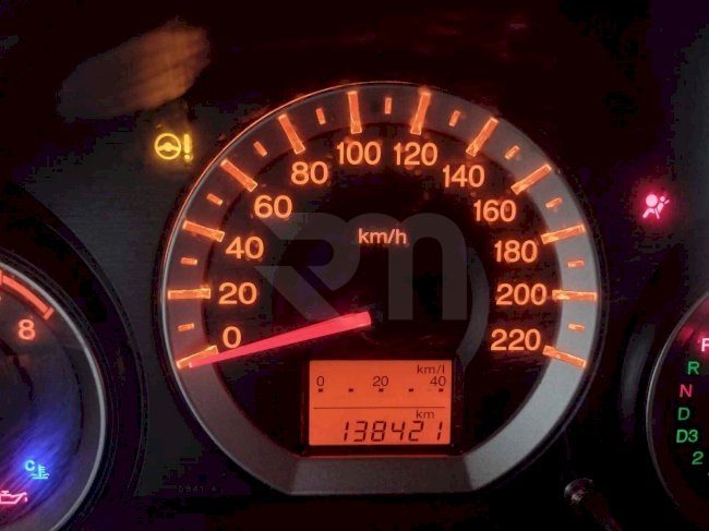 0500117589_18