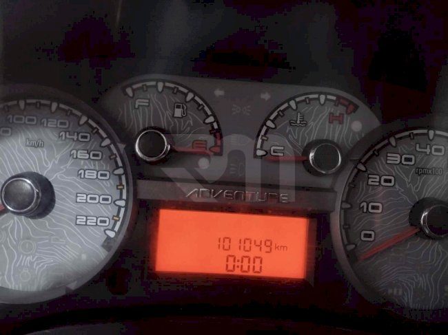 1100302877_22