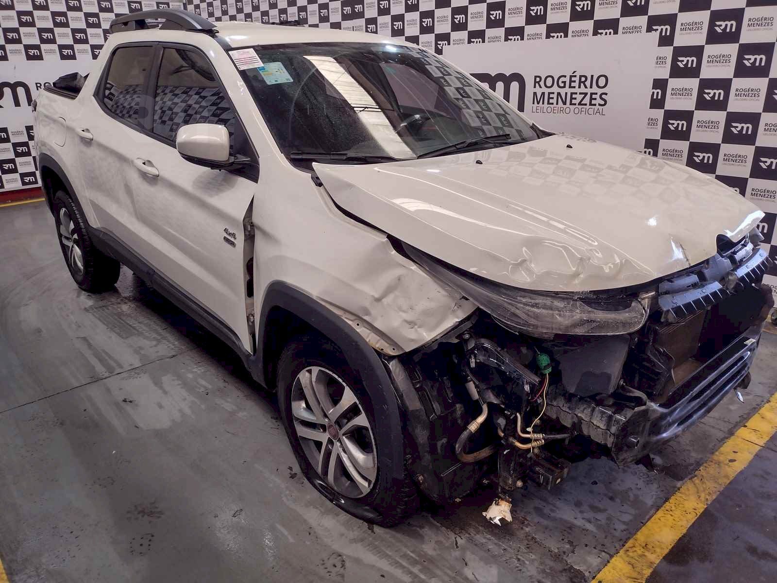 FIAT TORO FREEDOM AT9 D 2018/2019 DIESEL | Rogério Menezes