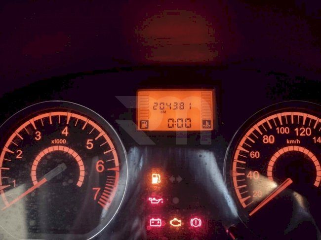 0500117750_21
